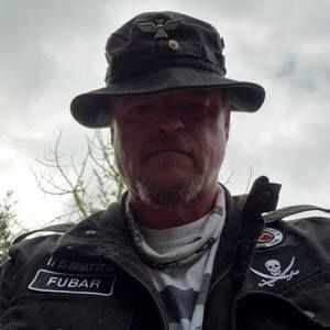 Meet your Posher, Jay